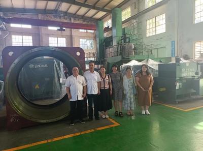 百名教師訪百企 國際經(jīng)濟(jì)與貿(mào)易專業(yè)教師深入微電機(jī)及電機(jī)制造企業(yè)調(diào)研學(xué)習(xí)